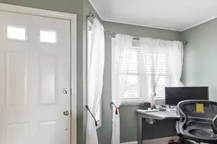 26 Farmland Rd, Lowell, MA 01850 - Photo 14