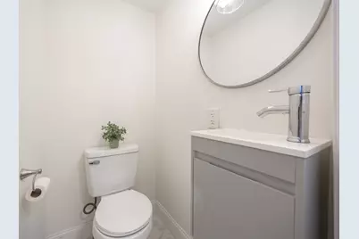 42 York St, Andover, MA 01810 - Photo 12