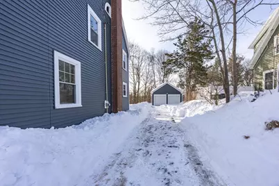 42 York St, Andover, MA 01810 - Photo 32