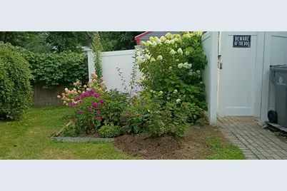 14 Ridgefield Dr, Framingham, MA 01701 - Photo 38