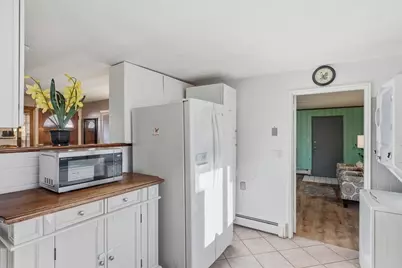 14 Ridgefield Dr, Framingham, MA 01701 - Photo 24