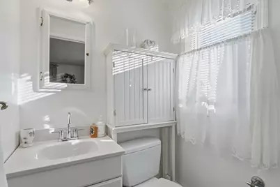 14 Ridgefield Dr, Framingham, MA 01701 - Photo 20