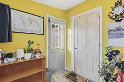 14 Ridgefield Dr, Framingham, MA 01701 - Photo 32