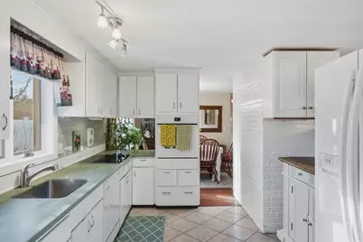 14 Ridgefield Dr, Framingham, MA 01701 - Photo 26