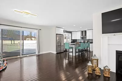 2 Hemlock St, Paxton, MA 01612 - Photo 8