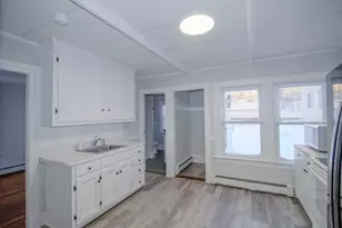 147 County St, Attleboro, MA 02703 - Photo 4