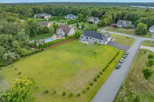 2 Magnolia Ln, Westport, MA 02790 - Photo 4