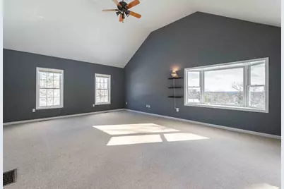 37 Summer Hill Rd, Dracut, MA 01826 - Photo 10