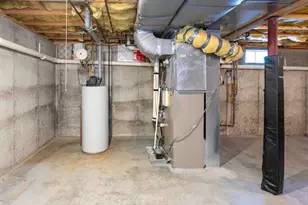 37 Summer Hill Rd, Dracut, MA 01826 - Photo 30