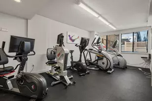 250 Hammond Pond Parkway, Newton, MA 02467 - Photo 20