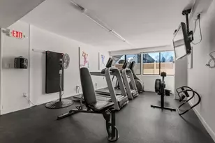 250 Hammond Pond Parkway, Newton, MA 02467 - Photo 24