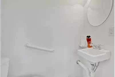 231 Dayton St, Springfield, MA 01118 - Photo 26