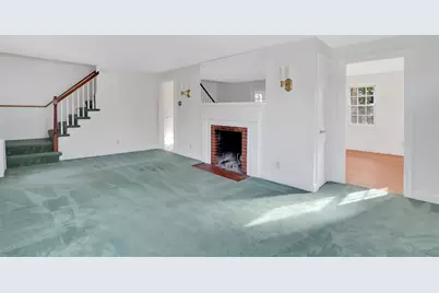 231 Dayton St, Springfield, MA 01118 - Photo 28