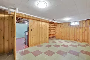 231 Dayton St, Springfield, MA 01118 - Photo 24
