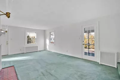 231 Dayton St, Springfield, MA 01118 - Photo 14