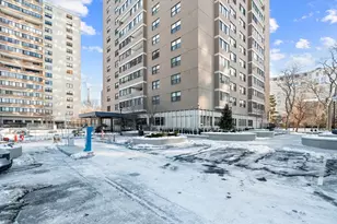 8 Whittier, Boston, MA 02114 - Photo 32