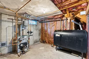 7 Valleyview Ct, Fitchburg, MA 01420 - Photo 32