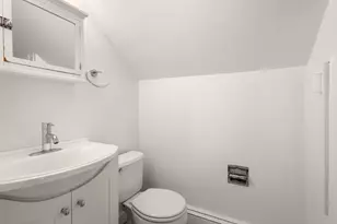 215 Ash St, Waltham, MA 02453 - Photo 12