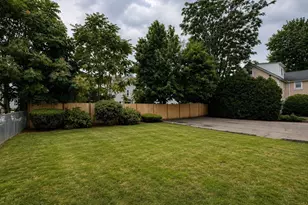 215 Ash St, Waltham, MA 02453 - Photo 20