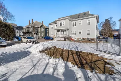 215 Ash St #3, Waltham, MA 02453 - Photo 16