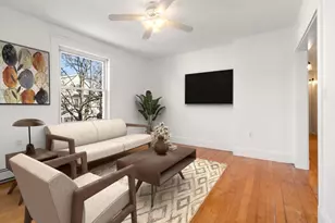 215 Ash St, Waltham, MA 02453 - Photo 4