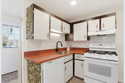 88 Durham Rd #88, Dedham, MA 02026 - Photo 10