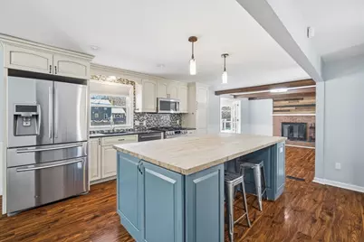 16 Deerfoot Dr, East Longmeadow, MA 01028 - Photo 12