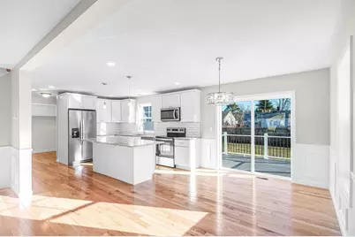 39 Wallace St, Springfield, MA 01119 - Photo 10