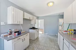 35 Church St, Ware, MA 01082 - Photo 30