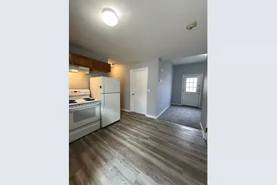 24 Sycamore St #1E, New Bedford, MA 02740 - Photo 4