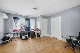 211-213 Chapin Terrace, Springfield, MA 01104 - Photo 8