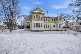 211-213 Chapin Terrace, Springfield, MA 01104 - Photo 2