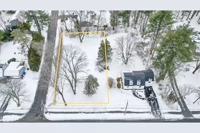 36 Silver St, South Hadley, MA 01075 - Photo 2