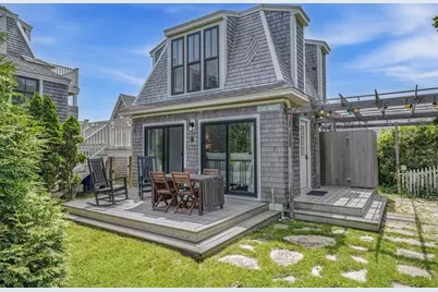 4 Canonicus Ave, Oak Bluffs, MA 02557 - Photo 30