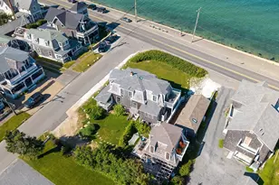 4 Canonicus Ave, Oak Bluffs, MA 02557 - Photo 2