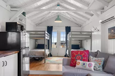 4 Canonicus Ave, Oak Bluffs, MA 02557 - Photo 30