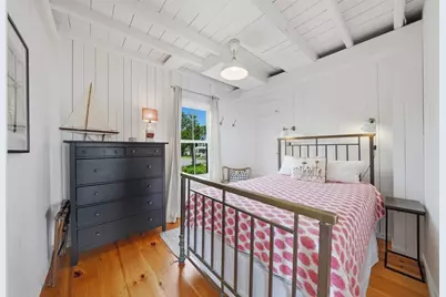 4 Canonicus Ave, Oak Bluffs, MA 02557 - Photo 16
