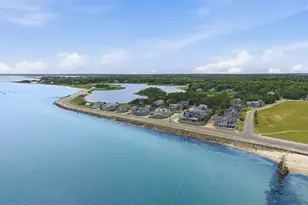 4 Canonicus Ave, Oak Bluffs, MA 02557 - Photo 40