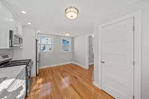 106 Darrow St, Quincy, MA 02169 - Photo 6