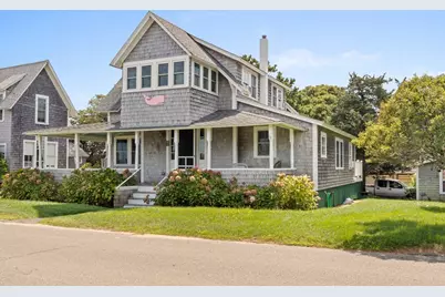 6 Brewster Ave, Oak Bluffs, MA 02557 - Photo 4