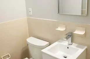 14 Murdock St, Somerville, MA 02144 - Photo 4