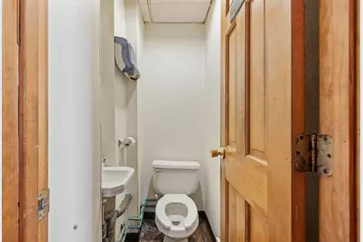 777 Confidential, Methuen, MA 01844 - Photo 18