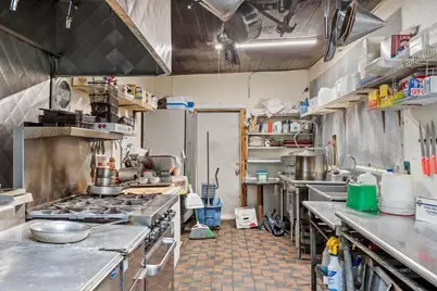 777 Confidential, Methuen, MA 01844 - Photo 22