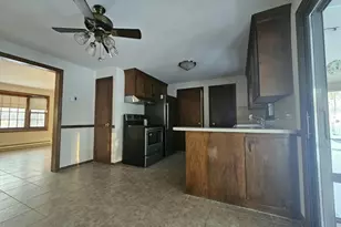 27 Summer St, Chelmsford, MA 01824 - Photo 4