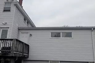 296 Pelham St, Methuen, MA 01844 - Photo 34