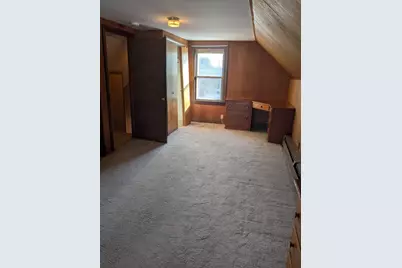 296 Pelham St, Methuen, MA 01844 - Photo 28