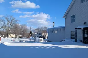 296 Pelham St, Methuen, MA 01844 - Photo 2