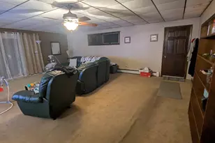 296 Pelham St, Methuen, MA 01844 - Photo 6