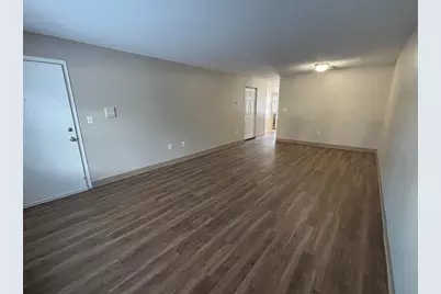 65 Frank's Lane #207, Hanover, MA 02339 - Photo 2