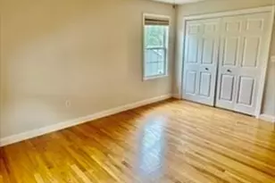 26 Bacon St, Watertown, MA 02472 - Photo 10